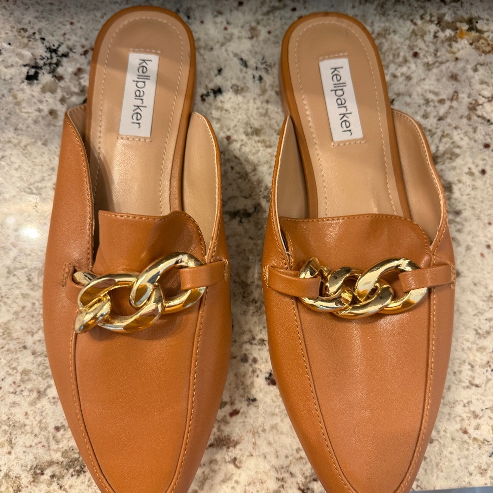 Kell Parker size 9 leather flats